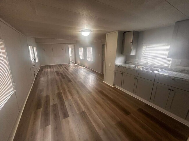 Photo - 710 S 50th St Unit 4