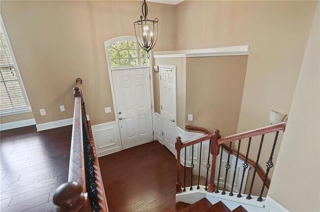 Photo - 2470 Natoma Ct SE
