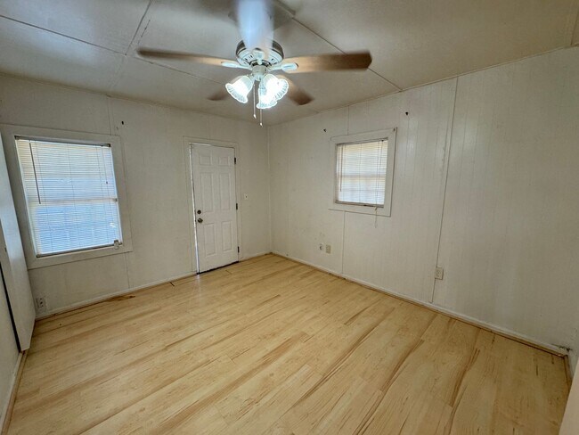 Photo - 212 Scott Dr Unit 212 Scott Dr.,  B