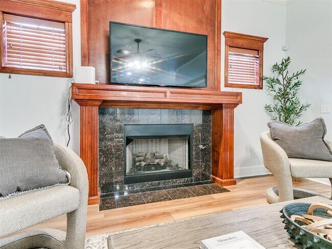 Photo - 12401 SW 7th St