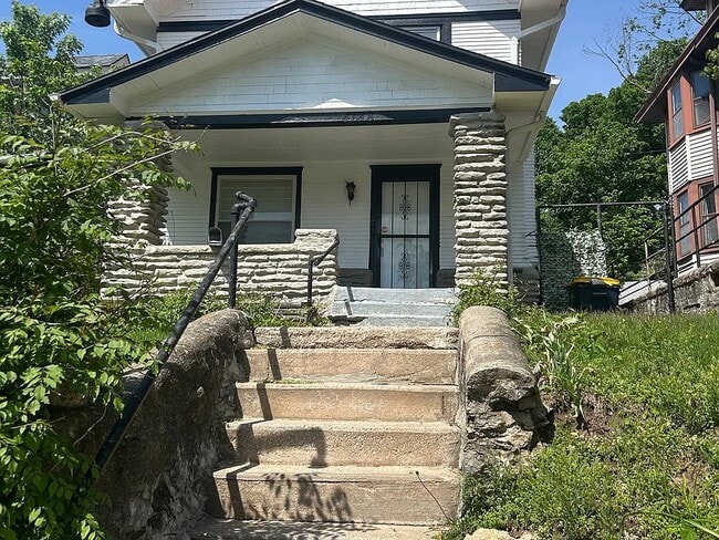 Building Photo - 4138 Locust St