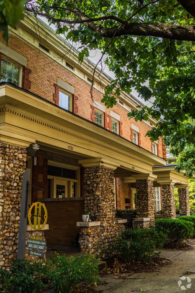 Building Photo - Ramsay Apartments