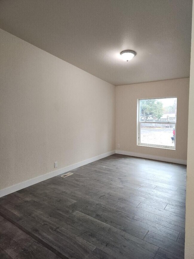 Photo - 4 Bedroom 2 Bath House