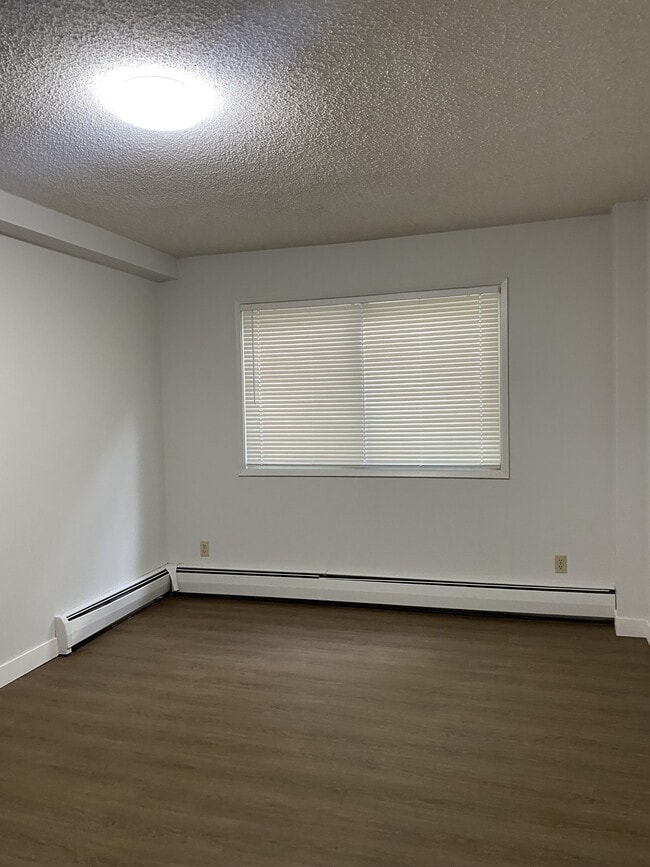 Photo - 604-601 1 Ave NW Unit 108