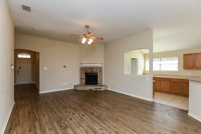 Photo - 3912 Big Thicket Dr