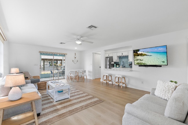 Photo - 174 Trinidad St Unit 174