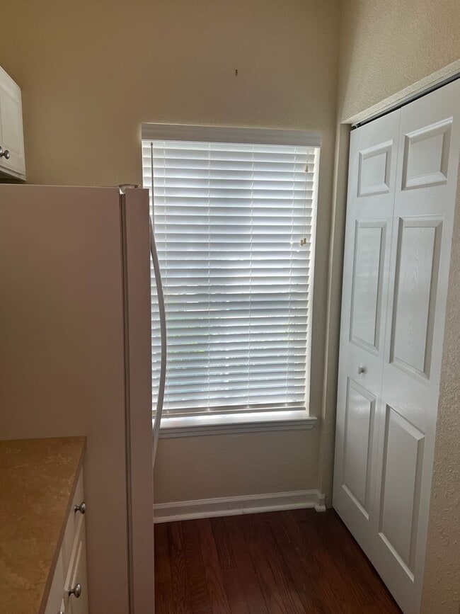 Photo - 2 bedroom 2 1/2 bath in NW Magnolia Place