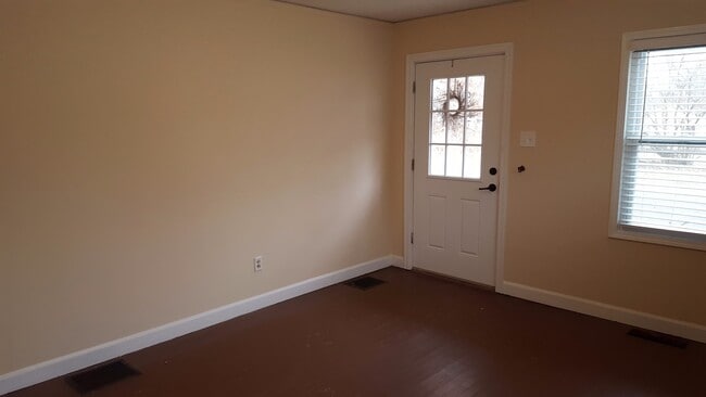 Photo - 113 Benton St Unit 101