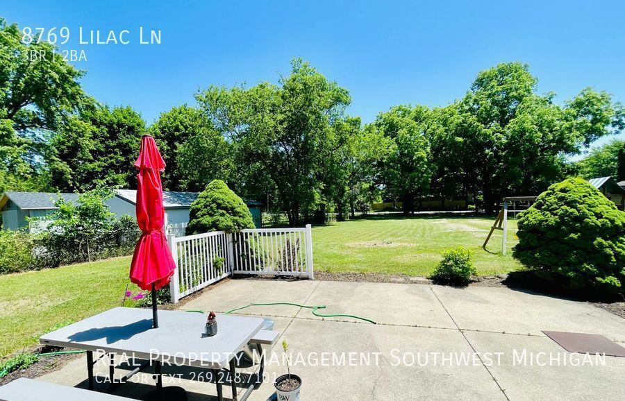 Photo - 8769 Lilac Ln
