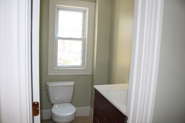 Photo - 81 Florence St Unidad #1