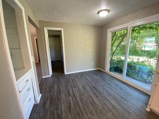 Photo - 5309 Creekwood Terrace