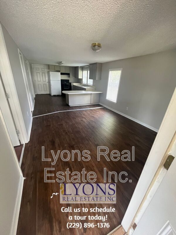 Photo - 903 E Bee Tree Ave Casa