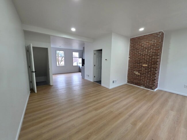 Photo - Newly updated 3 bedroom 2 bathroom house for Rent!!!