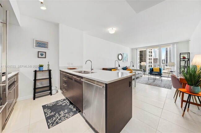 Photo - 55 SE 6th St Unit 1708