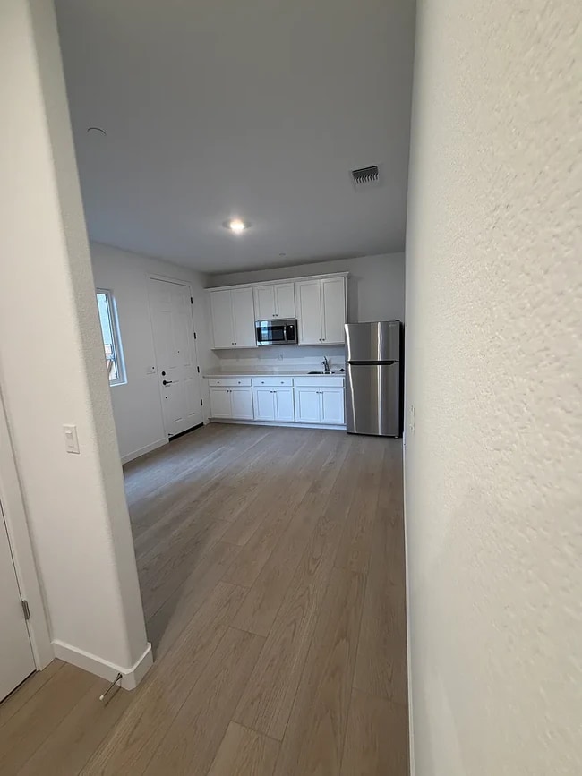 Photo - 1715 Sandoval Dr