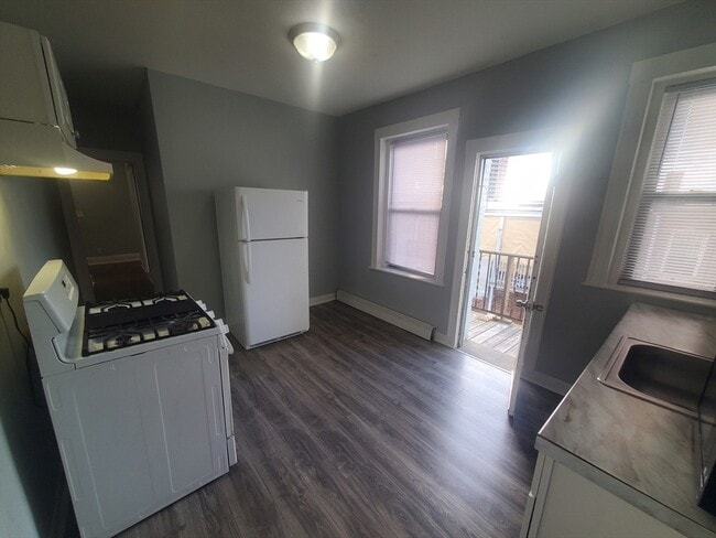 Building Photo - 72 Walnut Park Unit 7 Rental