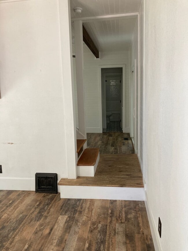 Photo - *READY FOR MOVE IN* Victorian Home In Reno