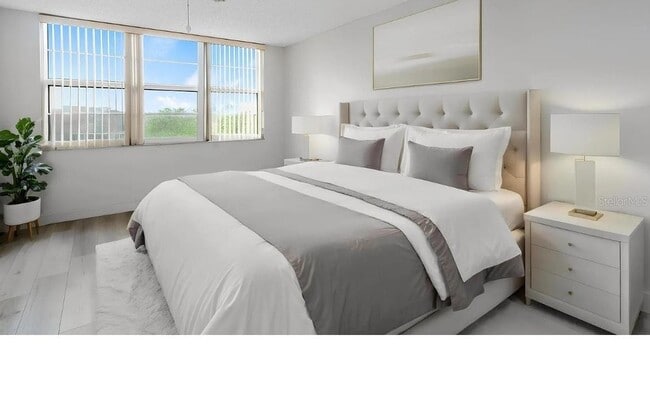 Photo - 4020 W Palm Aire Dr Unidad 402