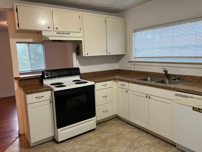 Photo - 1329 Sherman Ave