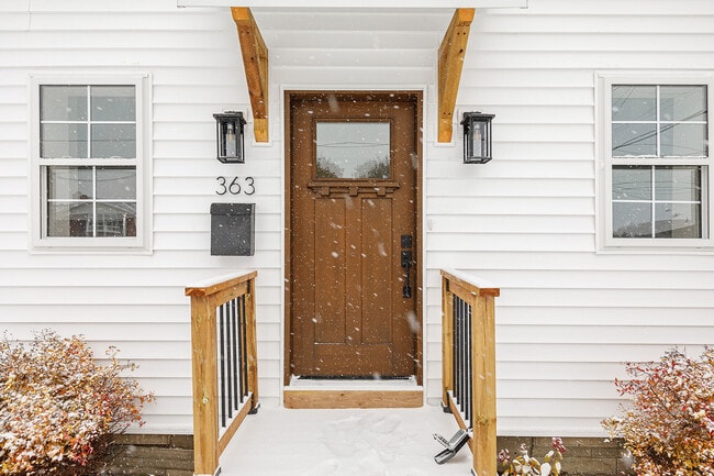 Photo - 363 Sixth St