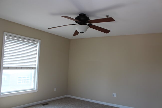 Photo - 176 Mill St Unit 2