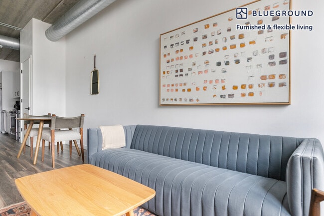 Photo - 61 W Erie St Unit FL3-ID1401