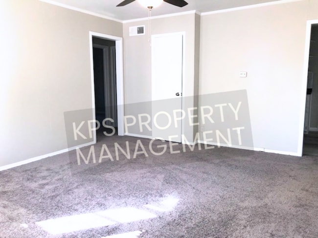 Photo - 1151 Richmond S