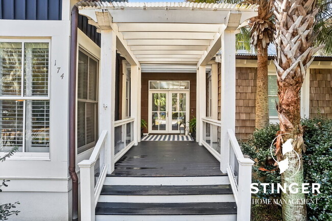 Photo - 174 Spanish Point Dr