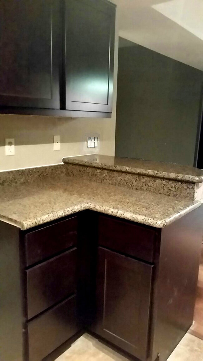 Photo - 1905 E University Dr Unit 262