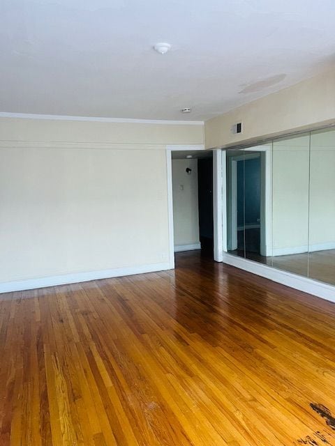 Photo - 7828 S Ellis Ave