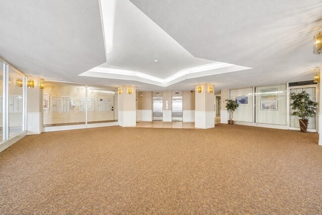 Building Photo - 101 Mulberry St Unit 305