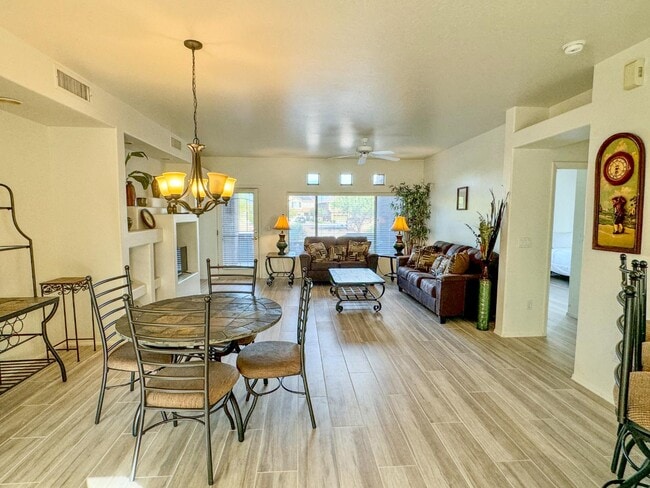 Building Photo - 655 W Vistoso Highlands Dr Unit 111 Rental