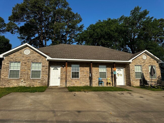 Photo - 2 Bedroom 2 Bath Duplex