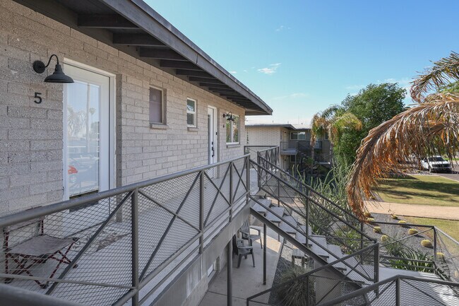 Tuscany Apartments