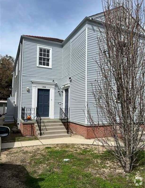 Building Photo - 1416 Broadway St Rental