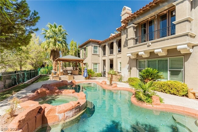 Photo - 12097 Oakland Hills Dr