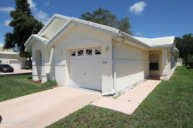 Building Photo - 1905 Myrtle Ct NE Rental