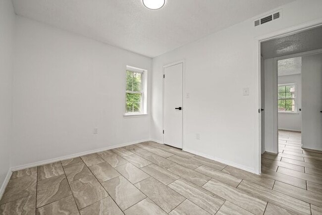 Winchester Estates Apartments Waldron. Spa... - Winchester Estates Apartments Waldron. Spa...