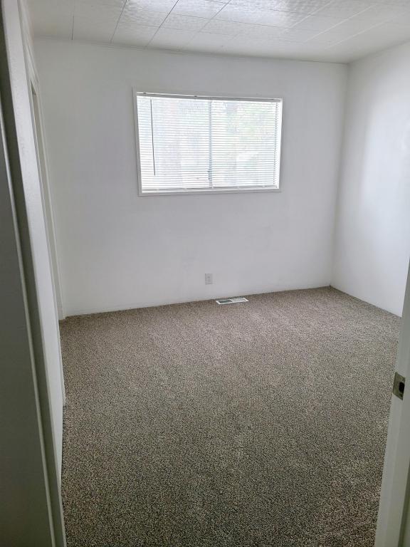 Photo - 303 E Christina St