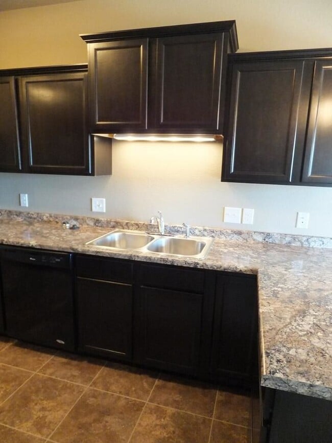 Photo - 4304 Trenton Dr