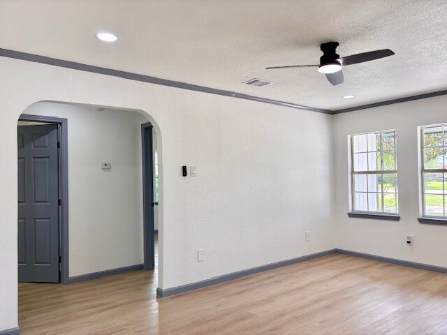 Photo - 317 San Jacinto St
