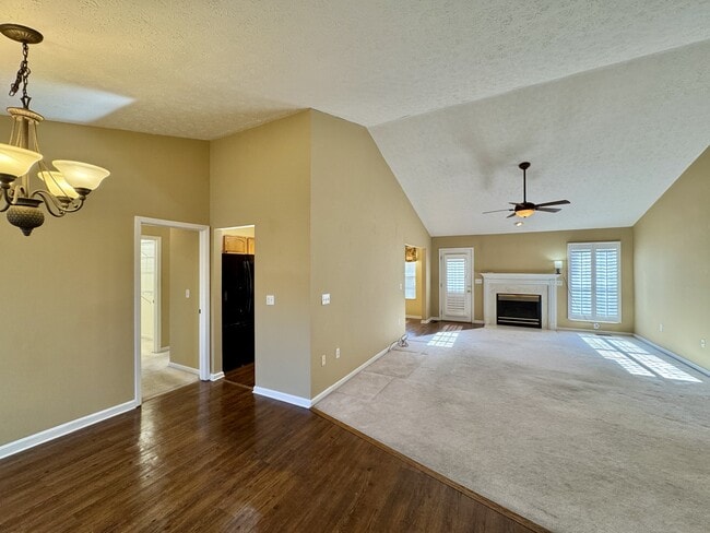 Photo - 174 Depew Dr