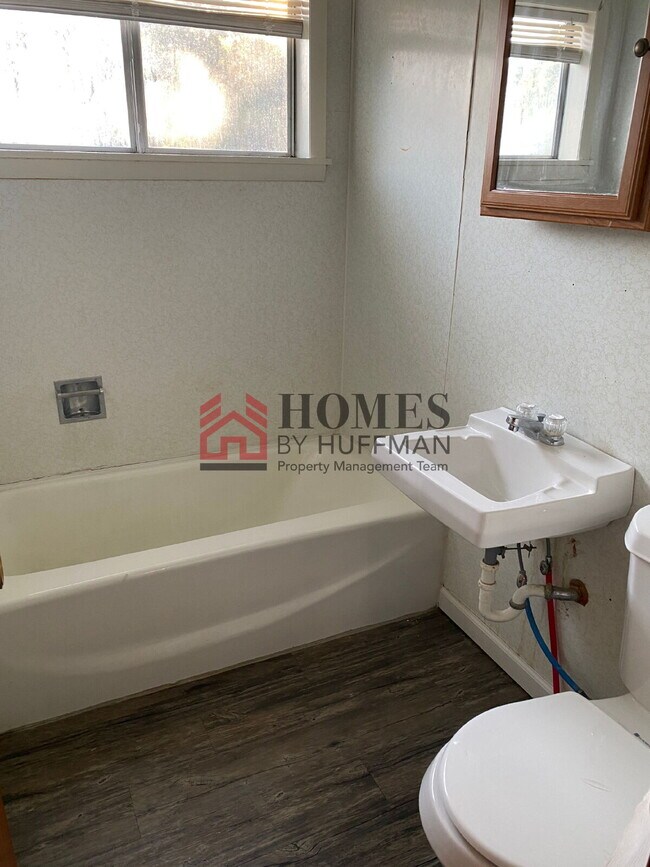 Photo - $99 Move In Special | Two Bedroom Apartment | New Harmony, Indiana Unit 3B