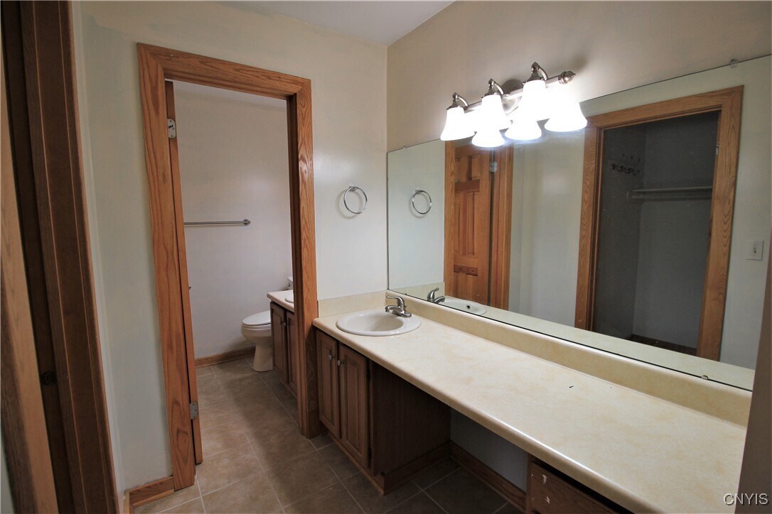 Photo - 222 Shuart Ave