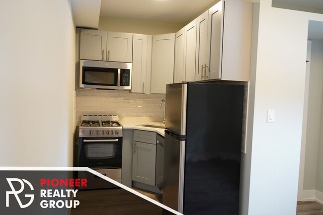 Photo - 505 W Belmont Ave Unit 4G