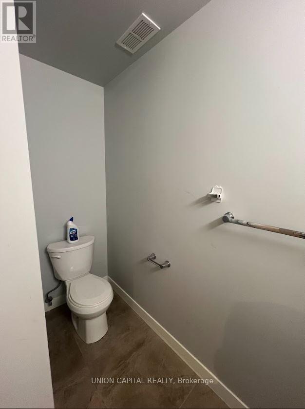 Photo - 62 Balsam St Unité B207