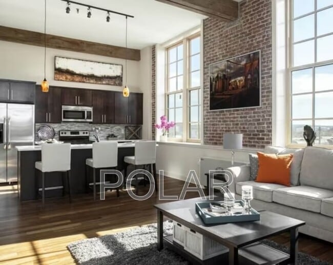 Photo - 154 Ave E Unit C-305