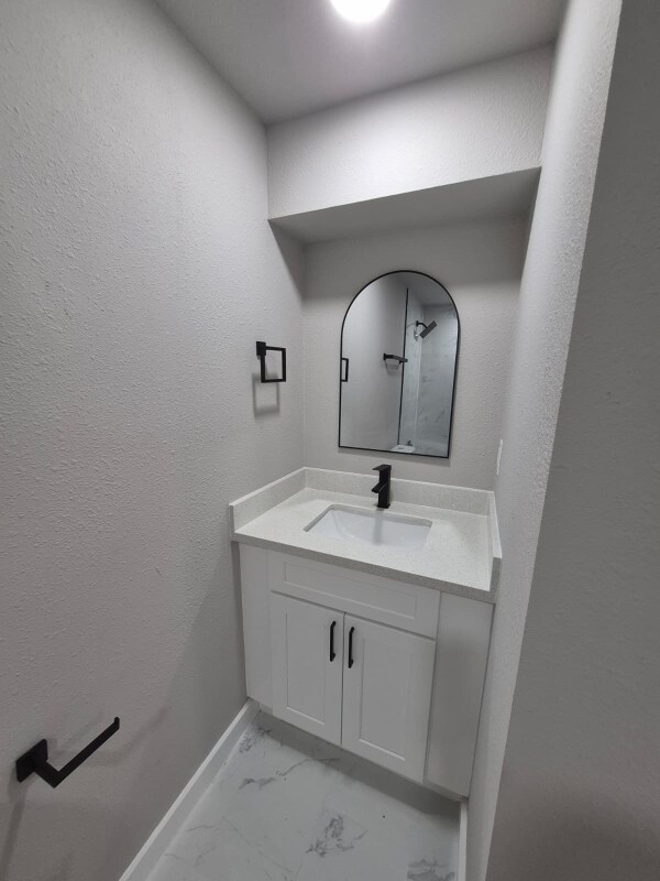 Photo - 1519 McKee St Unit 4