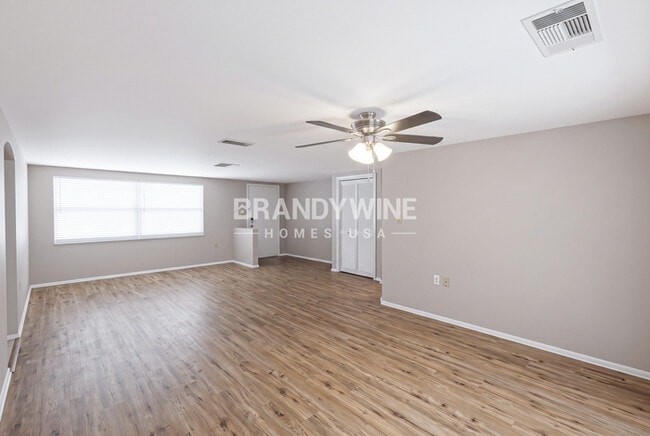 Photo - 7815 Treasure Pointe Dr