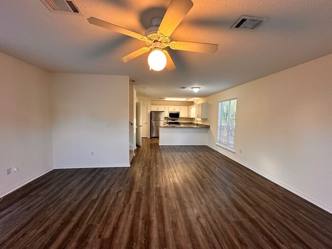 Photo - 186 Redfish Cir